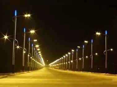 <a href=http://www.ddkhw.cn target='_blank'>LED路燈外殼</a>